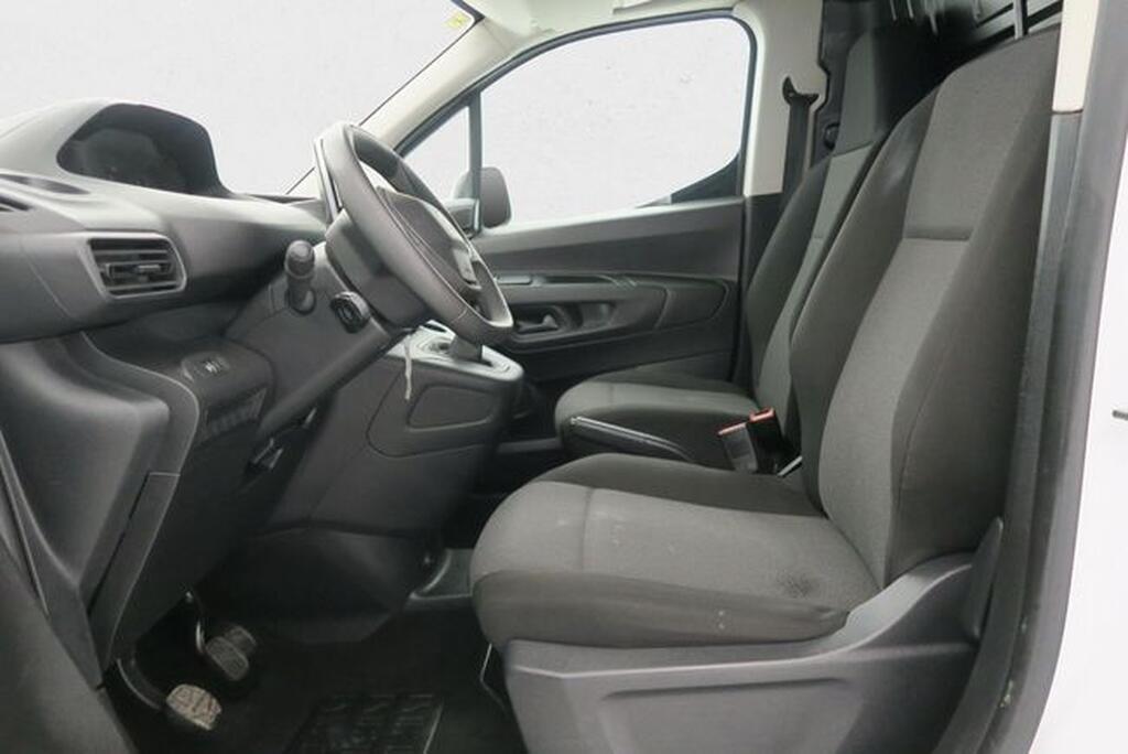 Peugeot Partner PARTNER FG 1.5 BLUEHDI 100 STANDARD 4P 600KG Segunda mano