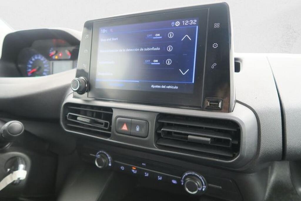 Peugeot Partner PARTNER FG 1.5 BLUEHDI 100 STANDARD 4P 600KG Segunda mano