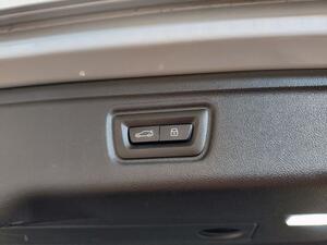 BMW Serie 3 SERIES 3 TOURING 2.0 318D 150CV MEHV AUTO 5P 30