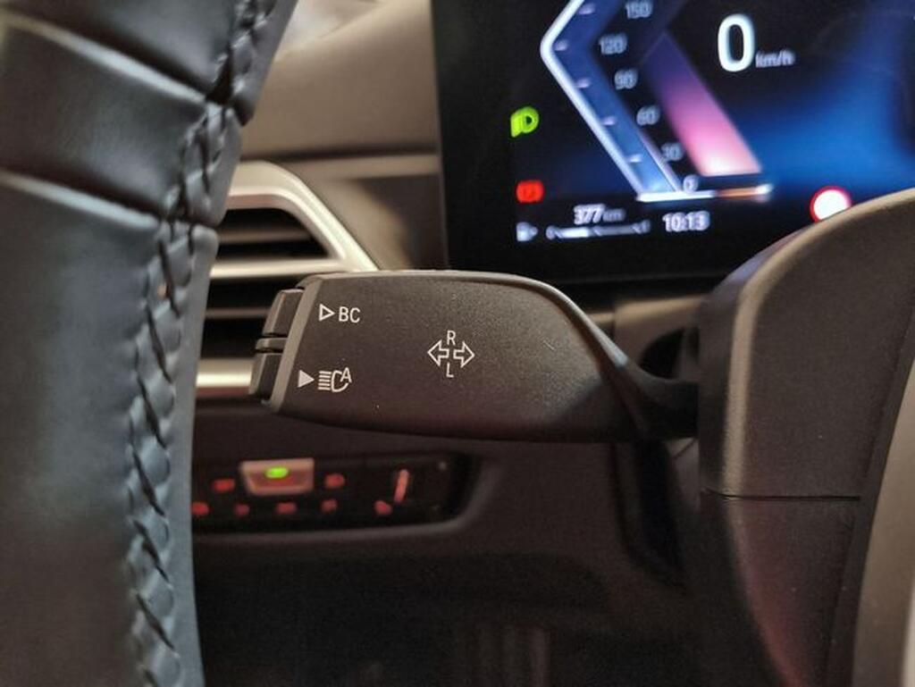 BMW Serie 3 SERIES 3 TOURING 2.0 318D 150CV MEHV AUTO 5P Segunda mano