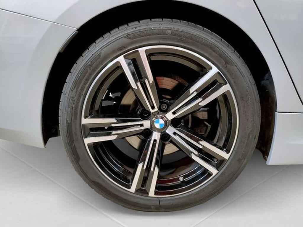 BMW Serie 3 SERIES 3 TOURING 2.0 318D 150CV MEHV AUTO 5P Segunda mano