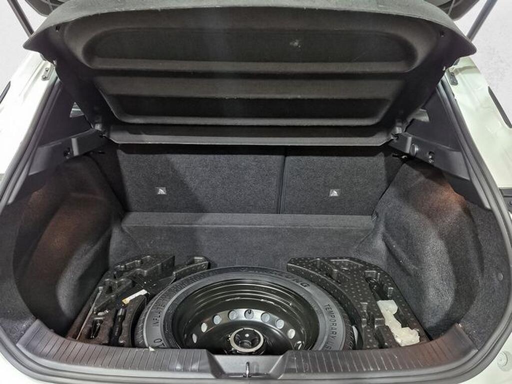 Nissan Qashqai QASHQAI 1.3 DIG-T 140 MHEV ACENTA 5P (RUEDA REPUESTO+ANTINIEBLA) Segunda mano