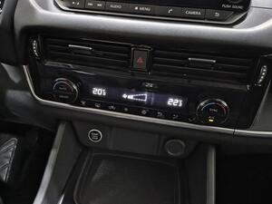 Nissan Qashqai QASHQAI 1.3 DIG-T 140 MHEV ACENTA 5P (RUEDA REPUESTO+ANTINIEBLA) 22