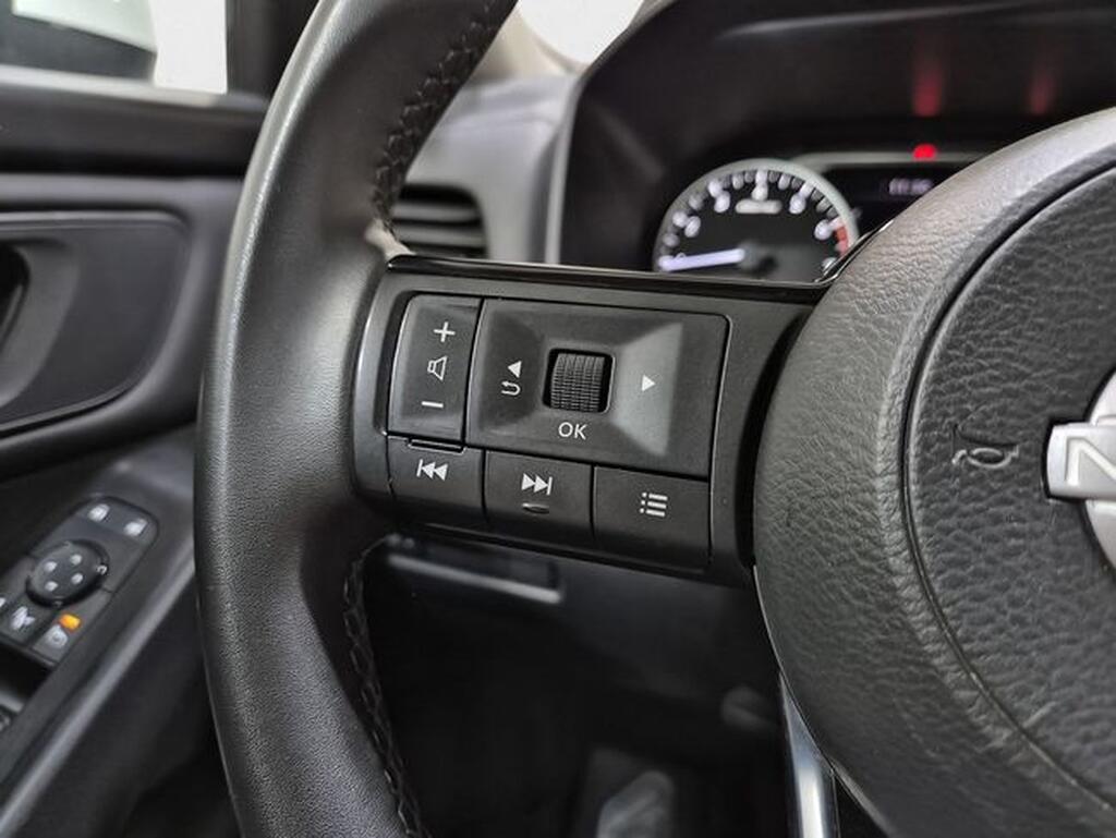 Nissan Qashqai QASHQAI 1.3 DIG-T 140 MHEV ACENTA 5P (RUEDA REPUESTO+ANTINIEBLA) Segunda mano