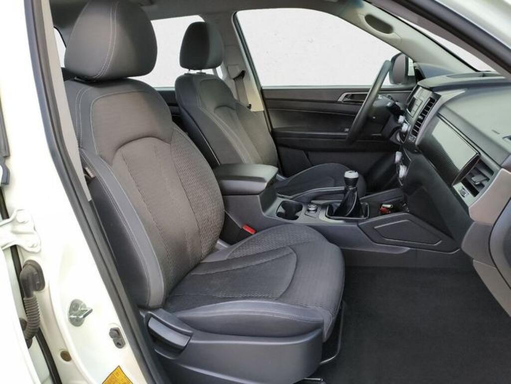 KGM Musso Sports MUSSO 2.2 D22DTR PRO 4WD SPORTS 4P Segunda mano