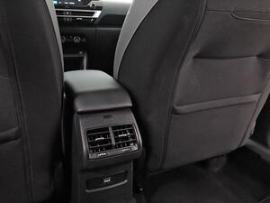 Citroën C4 C4 1.2 HYBRID MHEV 145 EDCS6 PLUS 5P 31