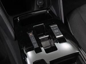 Citroën C4 C4 1.2 HYBRID MHEV 145 EDCS6 PLUS 5P 30