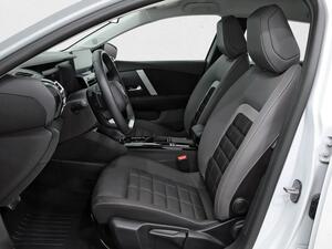 Citroën C4 C4 1.2 HYBRID MHEV 145 EDCS6 PLUS 5P 8