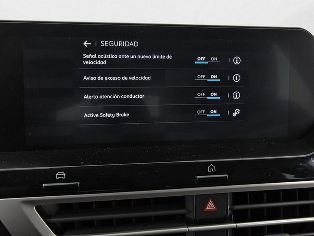 Citroën C4 C4 1.2 HYBRID MHEV 145 EDCS6 PLUS 5P Segunda mano