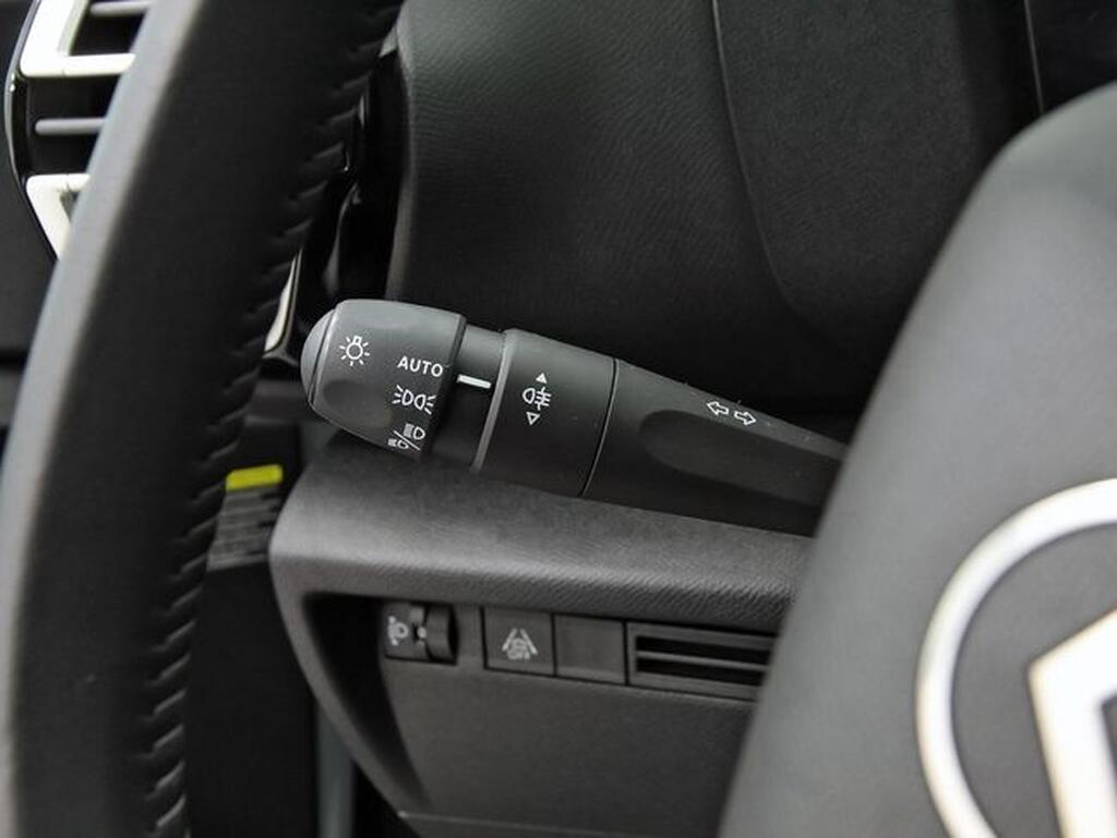 Citroën C4 C4 1.2 HYBRID MHEV 145 EDCS6 PLUS 5P Segunda mano