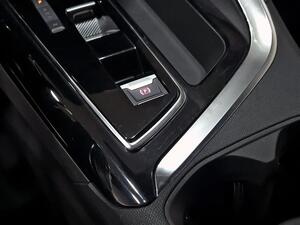 Peugeot 3008 3008 1.2 PURETECH 130 S&S GT AUTO 5P 28