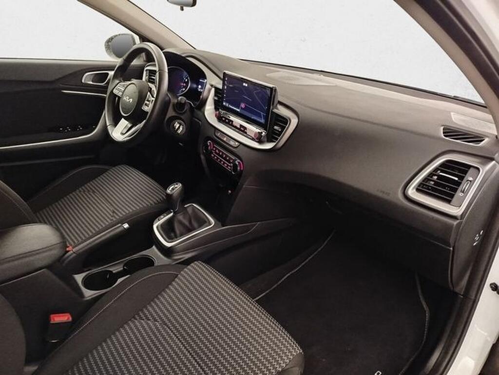 Kia XCeed XCEED 1.0 T-GDI 100 DRIVE 5P Segunda mano