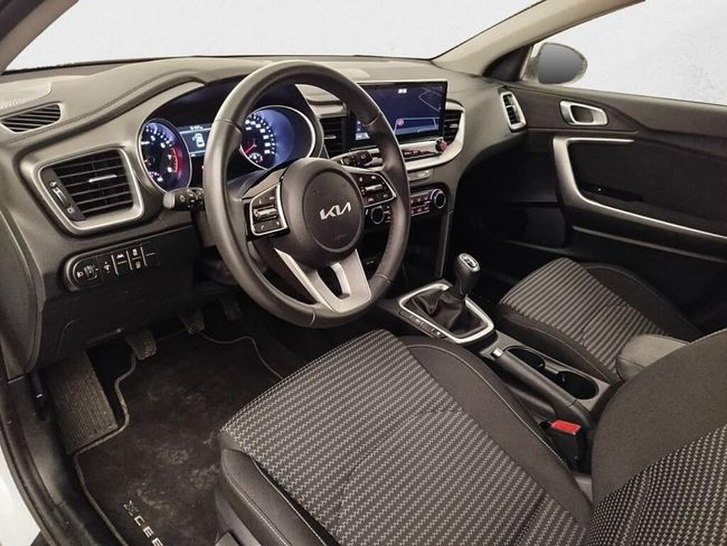 Kia XCeed XCEED 1.0 T-GDI 100 DRIVE 5P Segunda mano