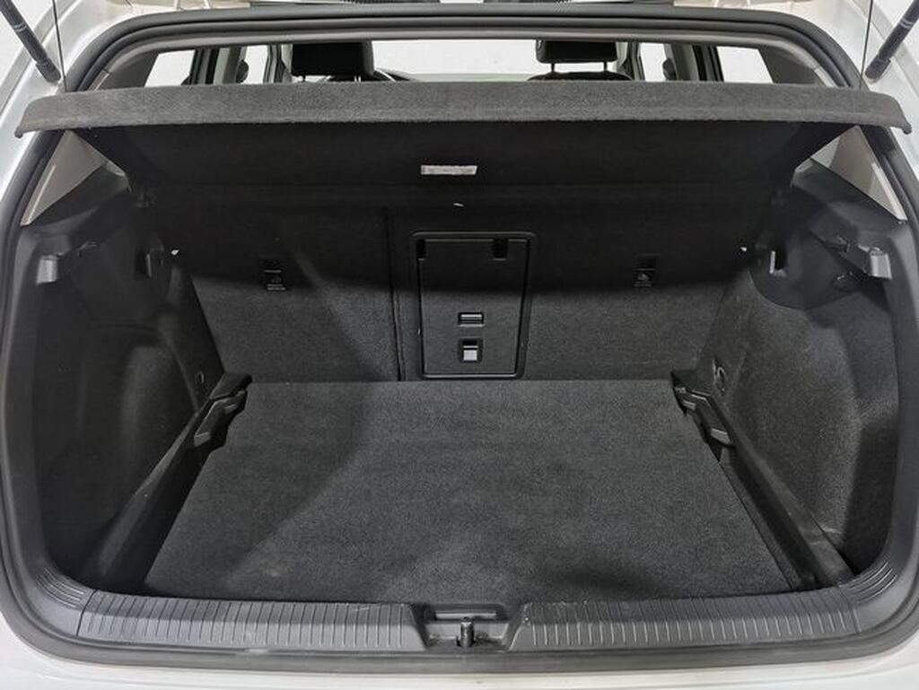 Volkswagen Golf GOLF 1.0 ETSI 110 DSG LIFE 5P Segunda mano
