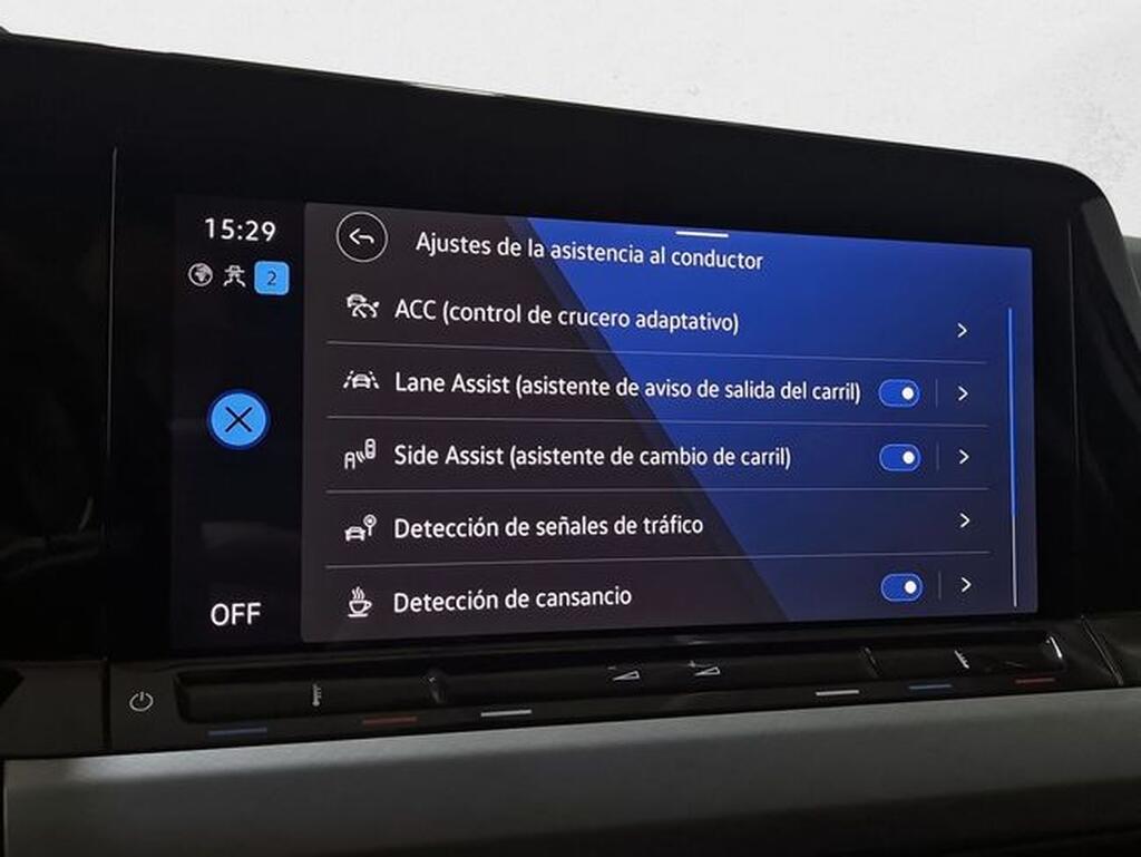 Volkswagen Golf GOLF 1.0 ETSI 110 DSG LIFE 5P Segunda mano