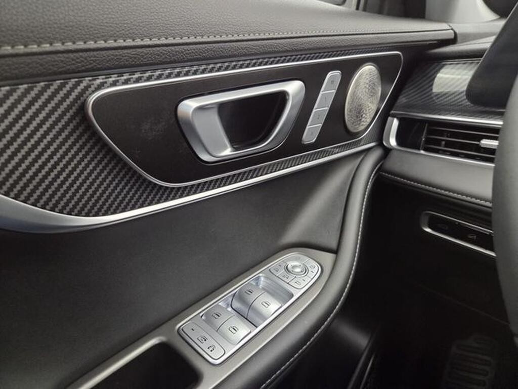 Ebro S700 S700 1.6 TGDI LUXURY DCT 5P Segunda mano