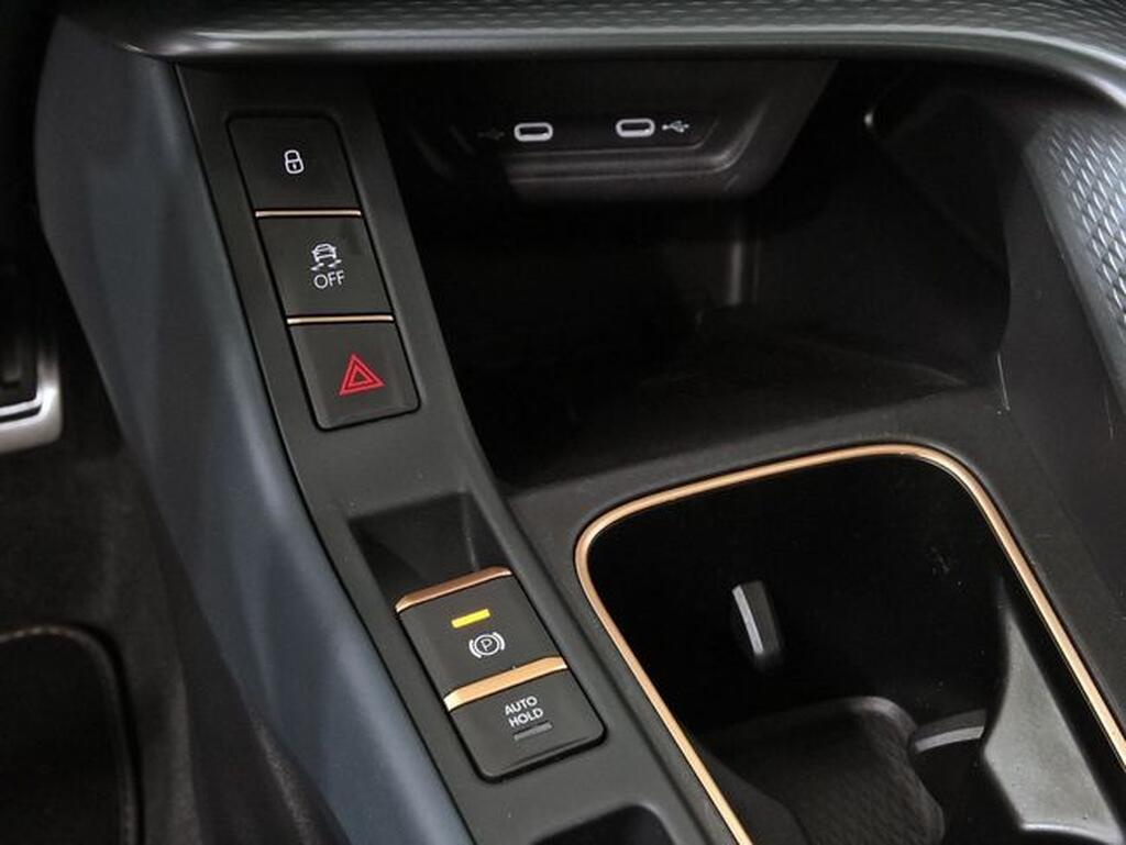CUPRA Terramar TERRAMAR 1.5 PHEV 204 DSG 5P Segunda mano