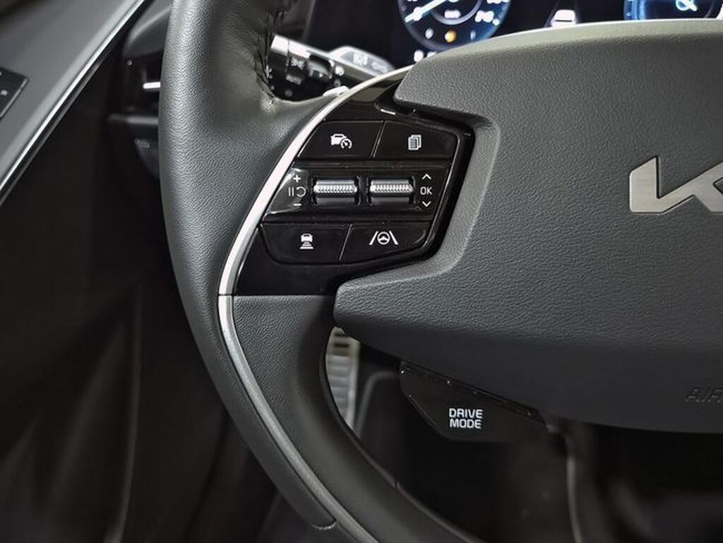 Kia Niro NIRO 1.6 GDI HEV EMOTION 5P Segunda mano