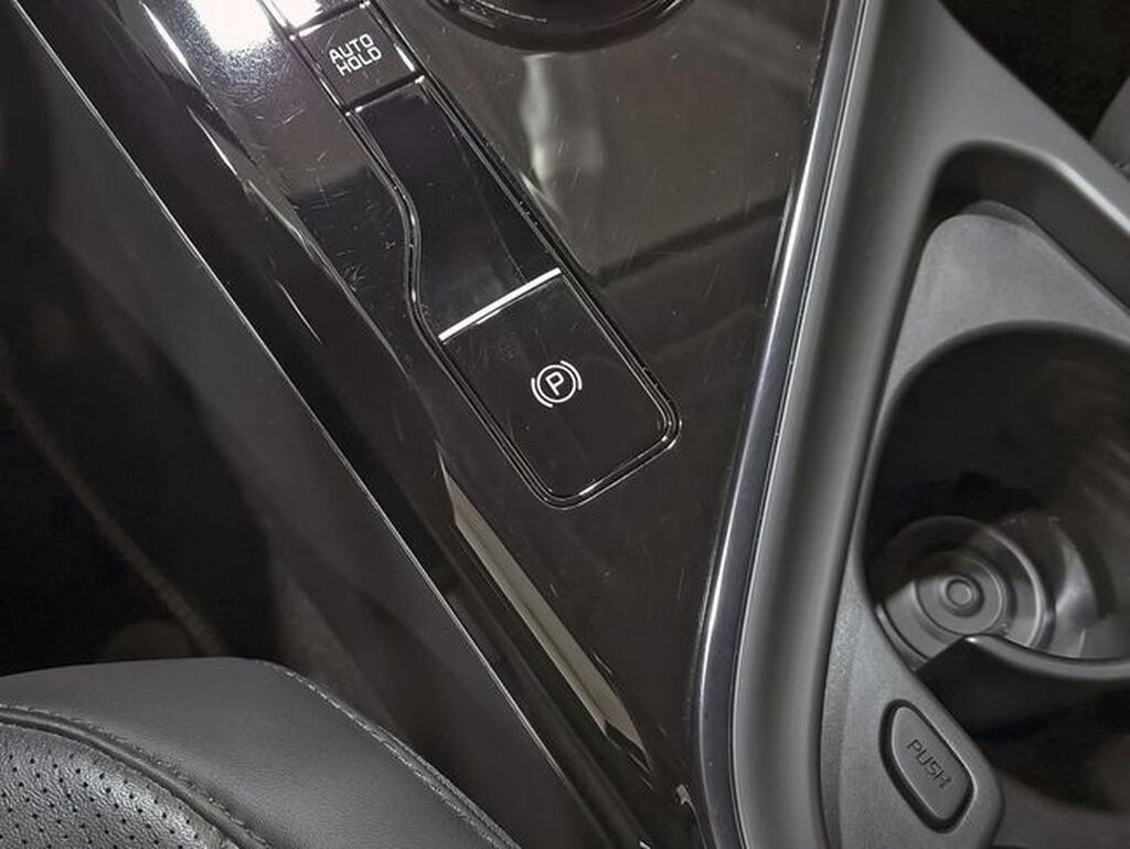 Kia Niro NIRO 1.6 GDI HEV EMOTION 5P Segunda mano