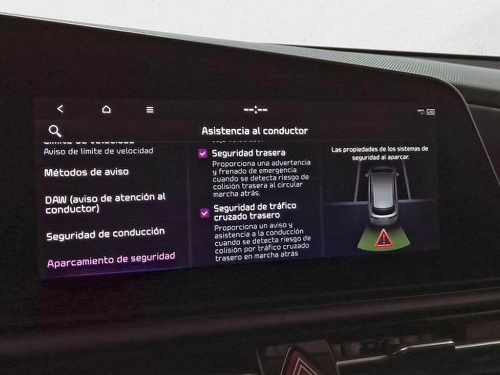 Kia Niro NIRO 1.6 GDI HEV EMOTION 5P Segunda mano