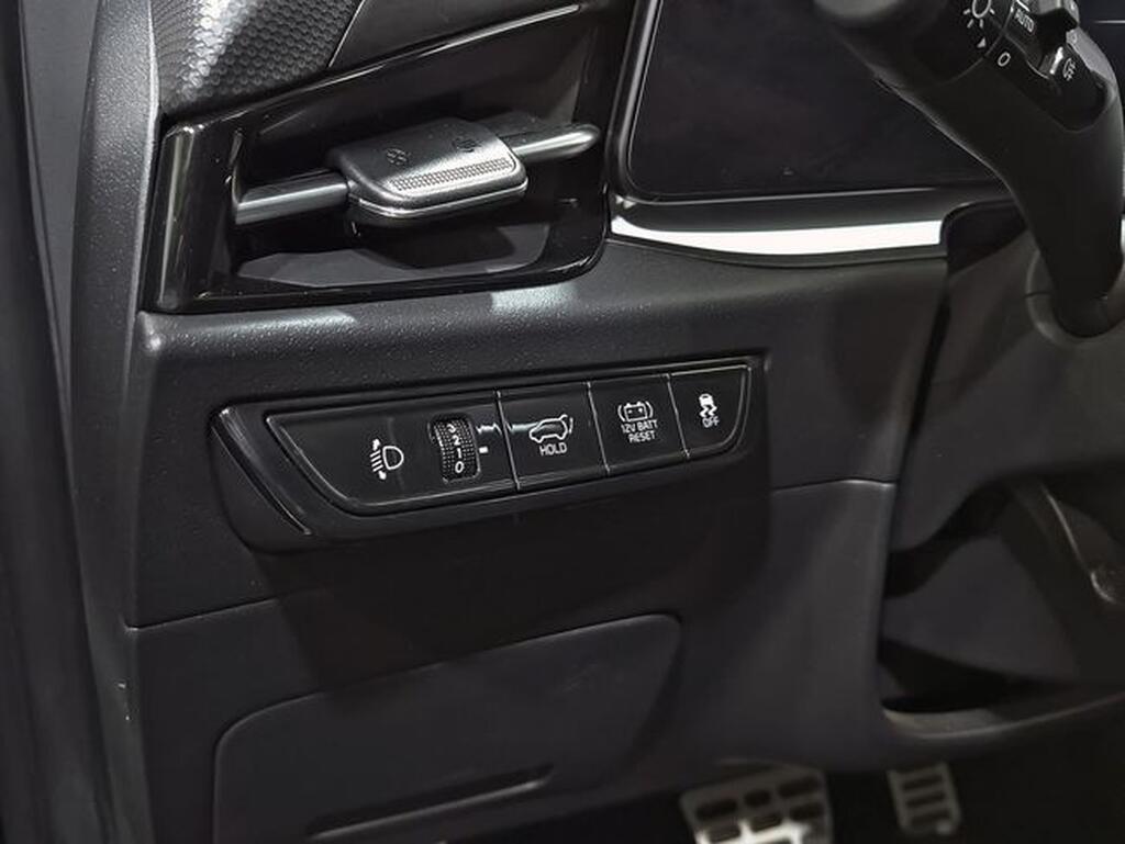 Kia Niro NIRO 1.6 GDI HEV EMOTION 5P Segunda mano