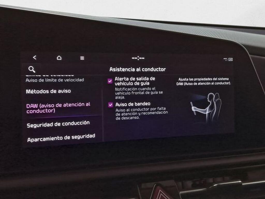 Kia Niro NIRO 1.6 GDI HEV EMOTION 5P Segunda mano