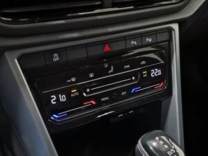 Volkswagen T-Roc T-ROC 1.5 TSI 150 DSG LIFE 5P 27