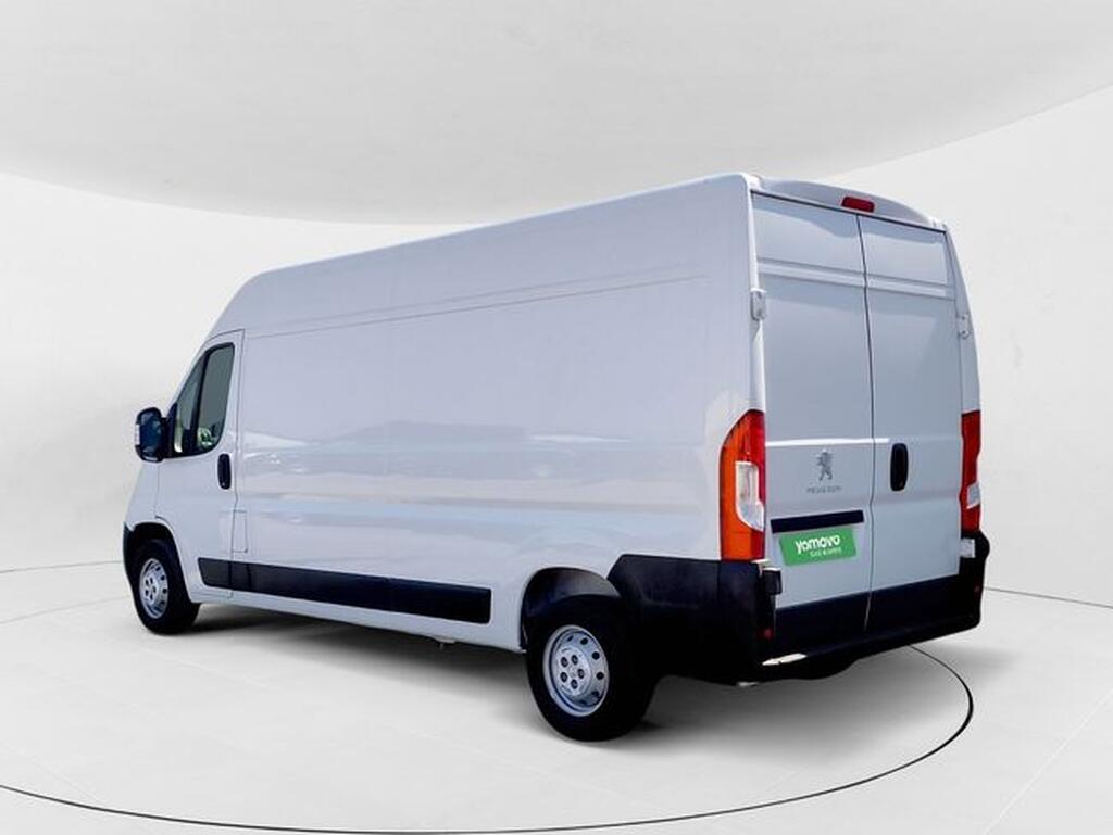 Peugeot Boxer BOXER FURGON 2.2 BHDI 140CV L3H2 335 PACK 4P Segunda mano