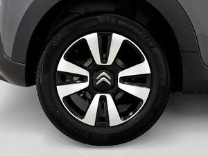 Citroën C3 C3 1.2 PURETECH 110 SHINE AUTO 5P 11