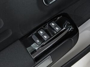Citroën C3 C3 1.2 PURETECH 110 SHINE AUTO 5P 13