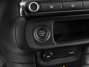 Citroën C3 C3 1.2 PURETECH 110 SHINE AUTO 5P 29