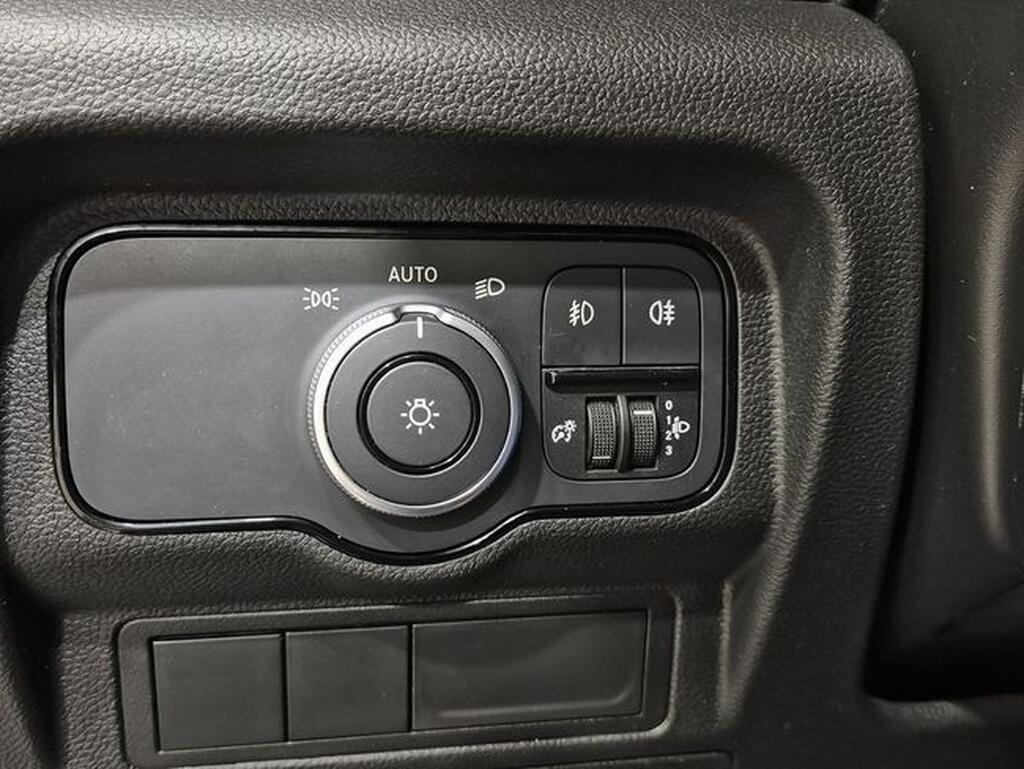 Mercedes Citan CITAN FURGON 1.5 110 CDI 95 BASE LWB 4P Segunda mano