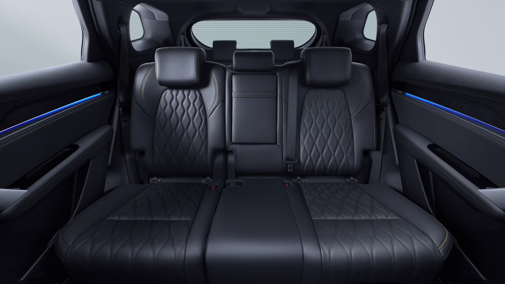 BYD Tang interior