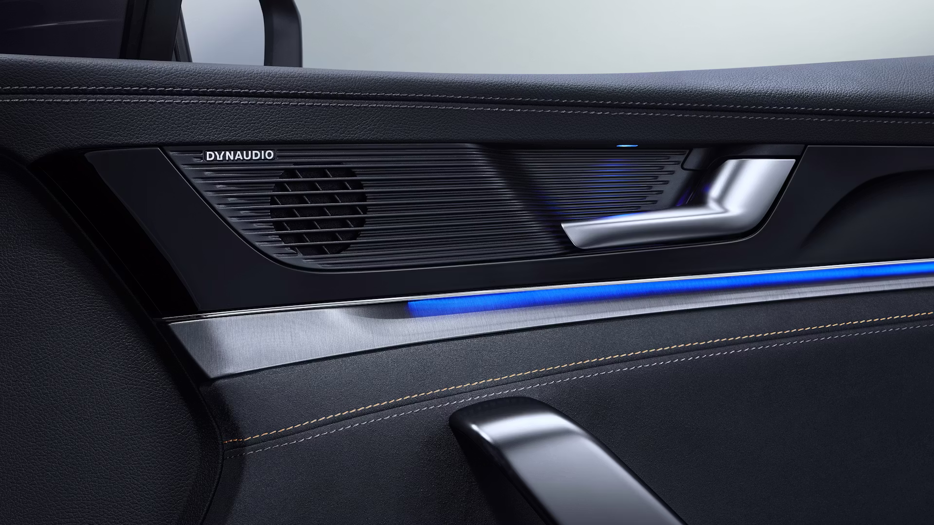 BYD Tang interior
