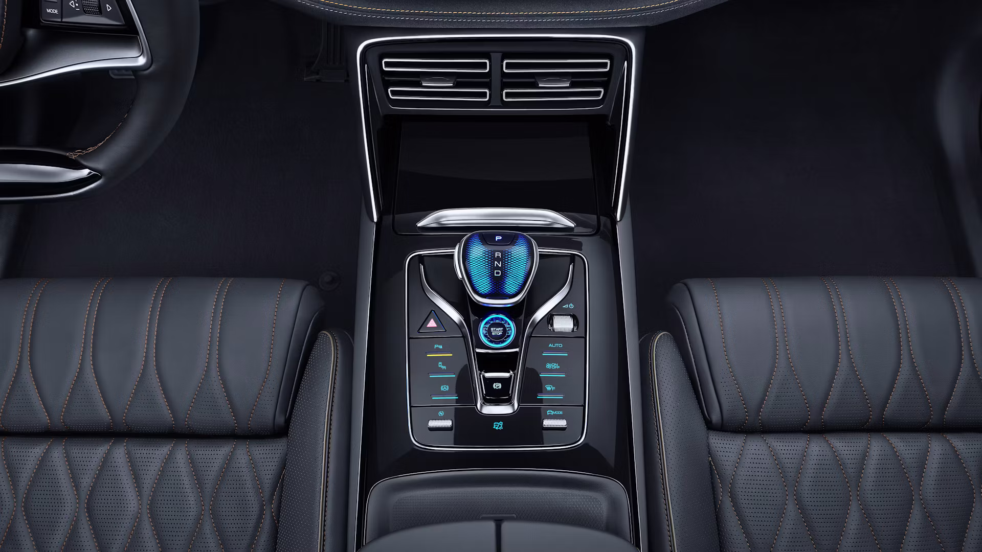 BYD Tang interior