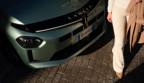 Lancia Ypsilon exterior