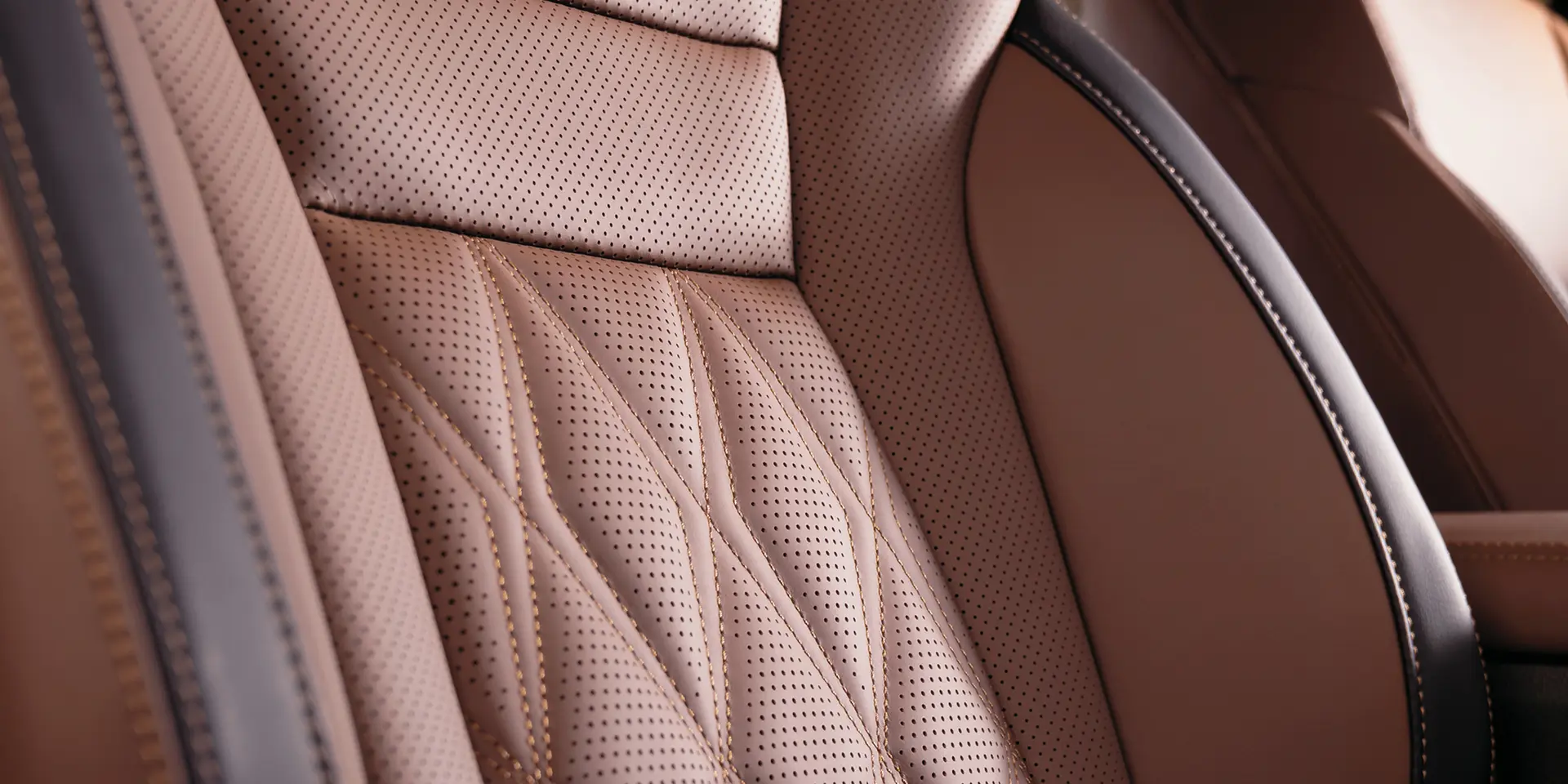 Nissan X-Trail interior