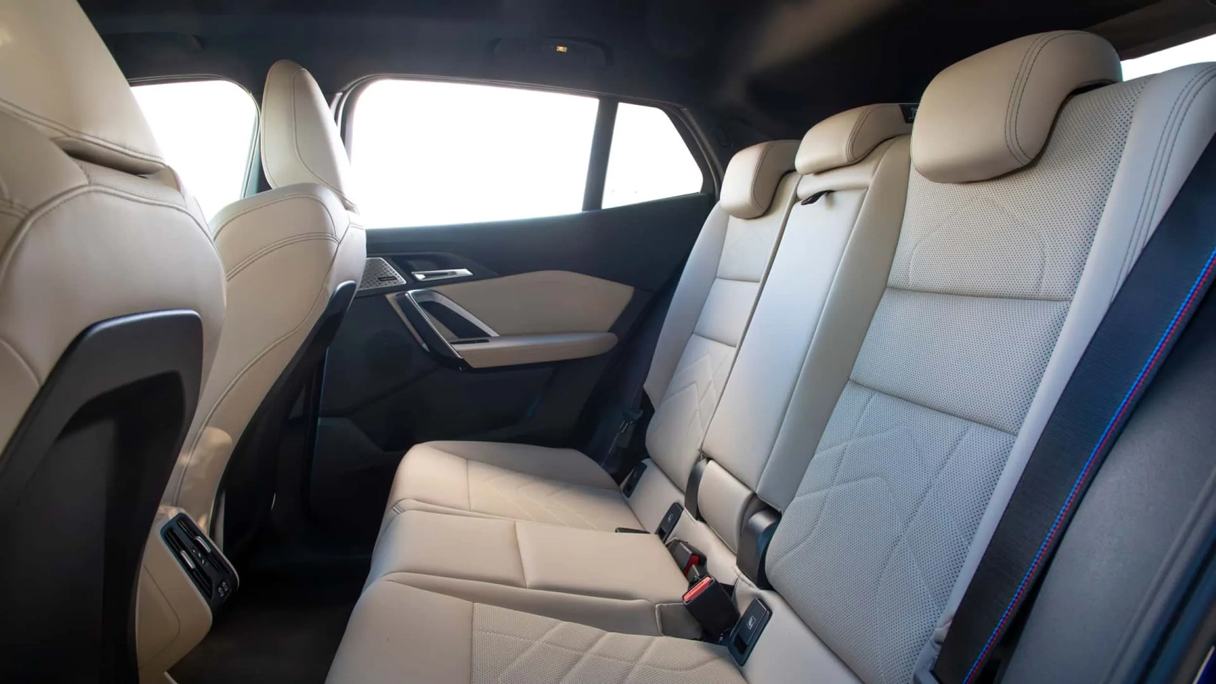 BMW iX2 interior