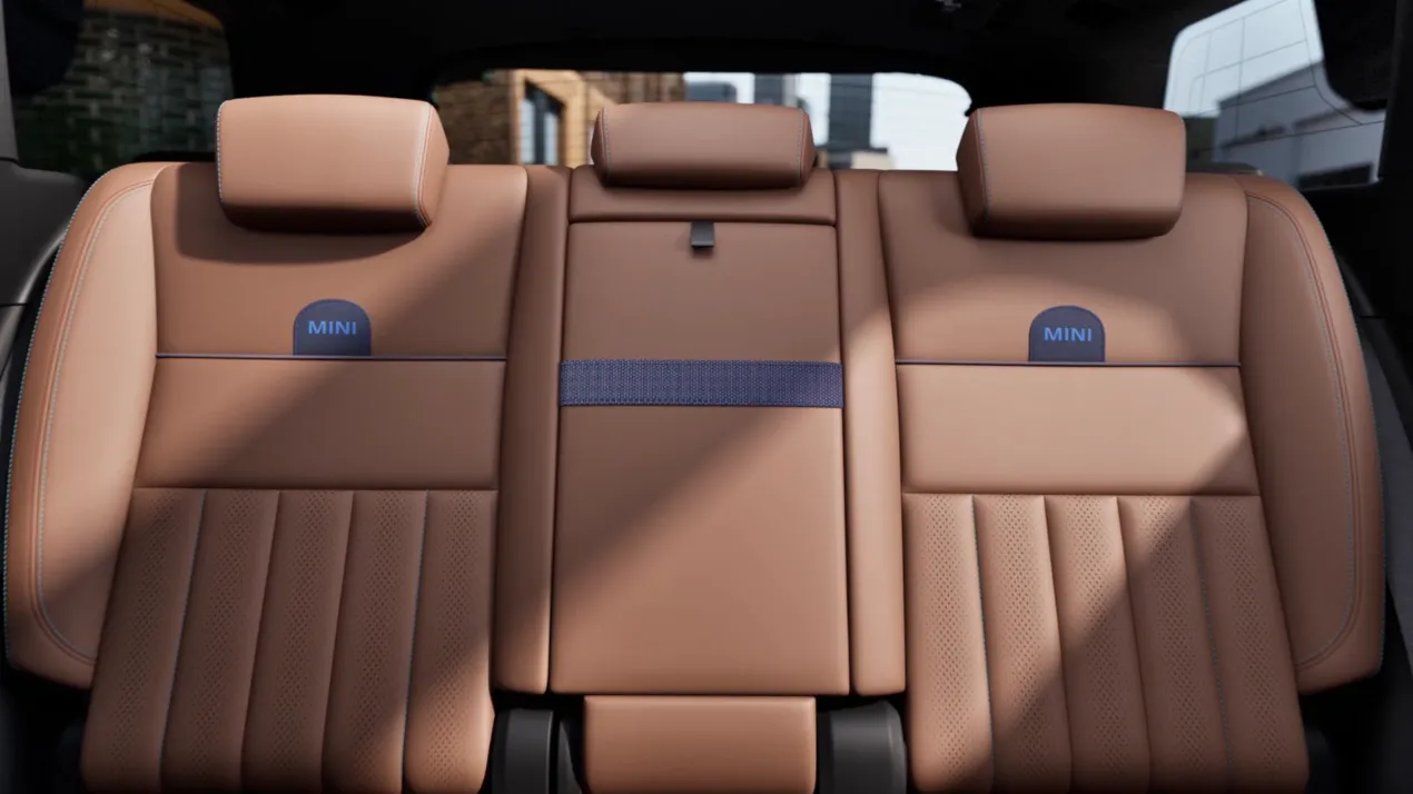 MINI Countryman interior