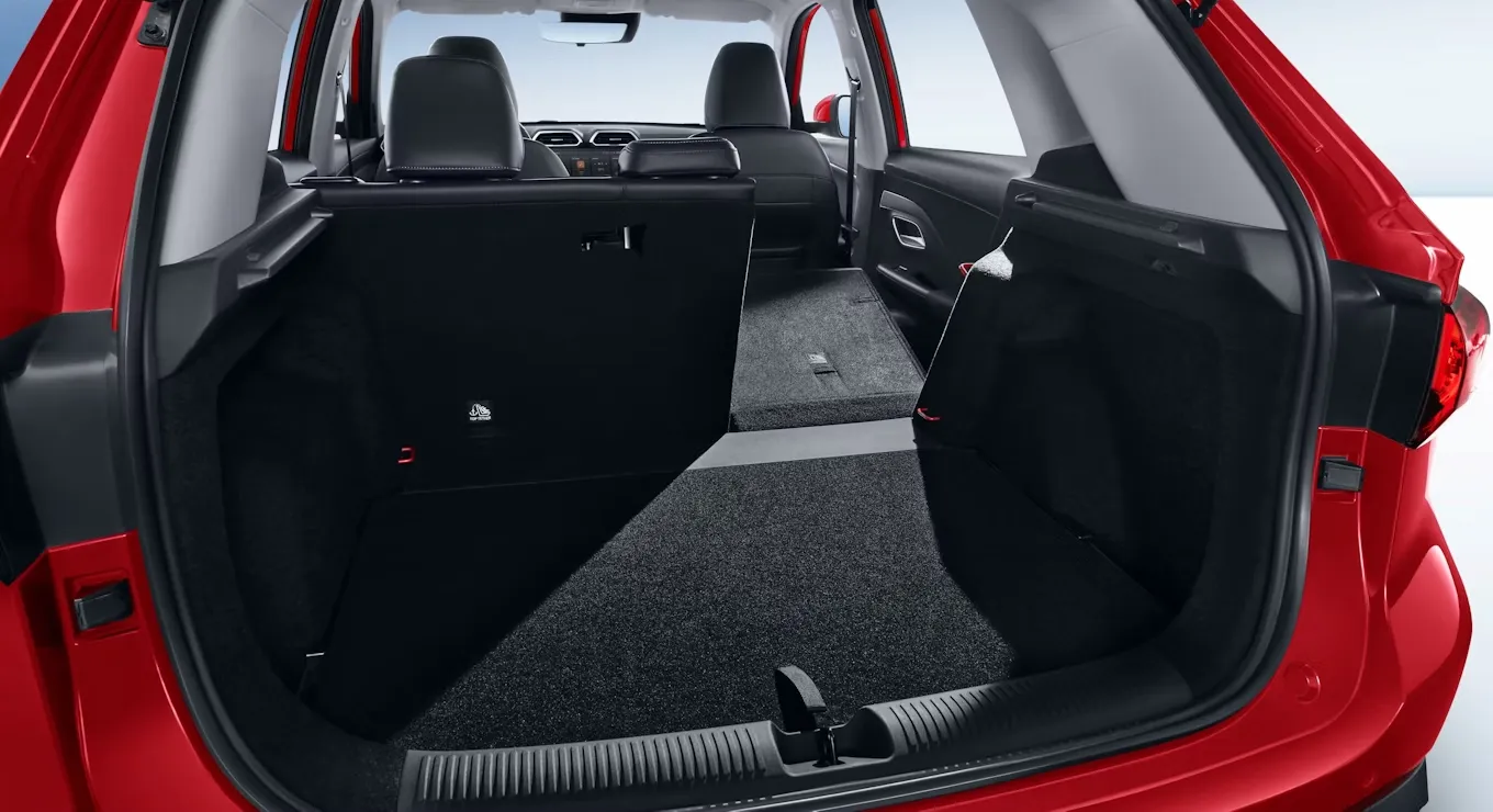 MG ZS interior