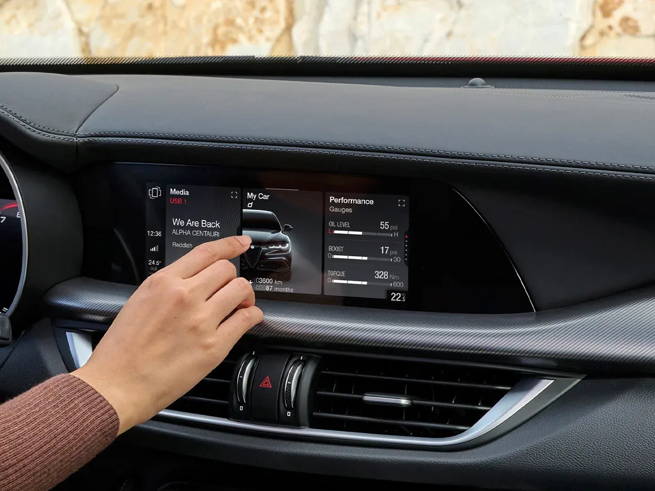 Alfa Romeo Stelvio interior