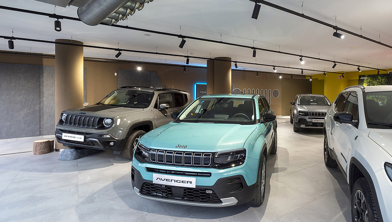 JEEP YOMOVO EXCLUSIVAS PONT - GRANOLLERS
